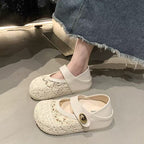 Damen Clogs mit modischem Riemchen und eleganten Akzenten EB