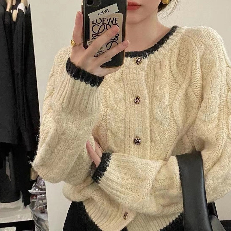 Damen Grobstrick Cardigan mit elegantem Zopfmuster EB