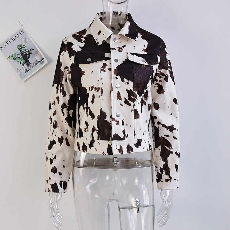 Damen Denim-Jacke im lässigen Cow-Print mit strukturierten Akzenten EB