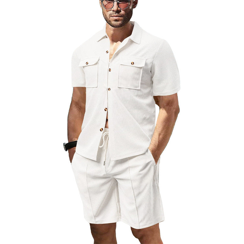 Modernes Herren-Set im Resort-Stil