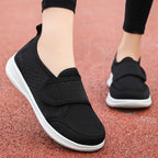 Damen Bequeme Freizeitschuhe mit praktischem Klettverschluss und atmungsaktivem Mesh-Obermaterial EB