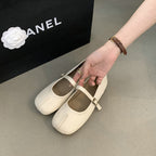 Damen Ballerinas mit verstellbarem Riemen und dekorativen Details EB