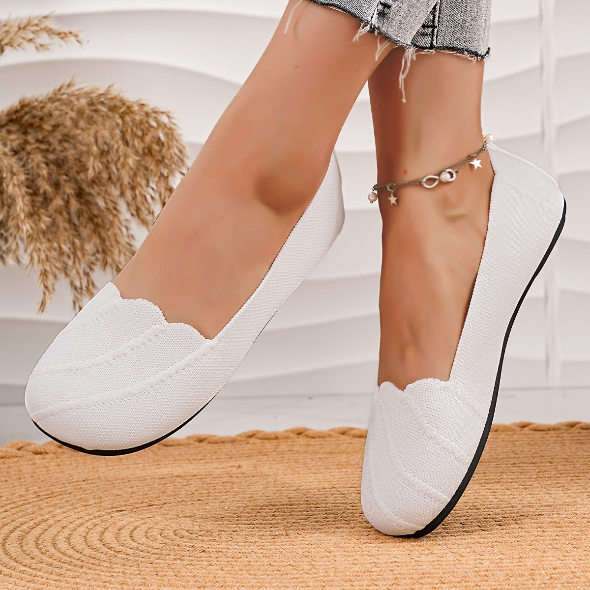 Damen bequeme Ballerinas mit elegantem Ziersaum EB