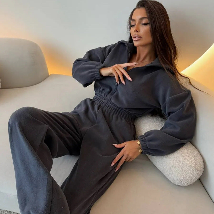 Eleganter Lounge-Overall mit Stehkragen