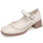 Damen Ballerinas mit verstellbarem Riemen und dekorativem Schnitt EB