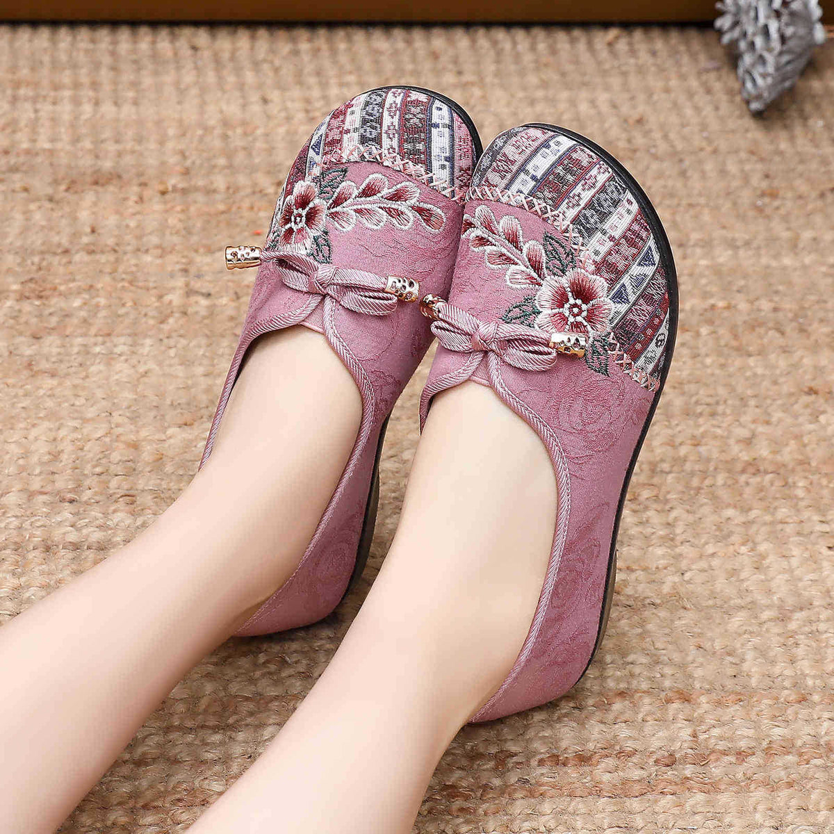 Damen Bequeme Ballerinas mit floralem Design und elastischem Einstieg EB