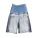 EB | Kontrastfarbene Spleiß-Denim-Shorts