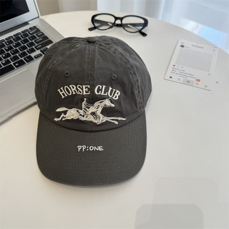 Herren-Cap mit Stickerei