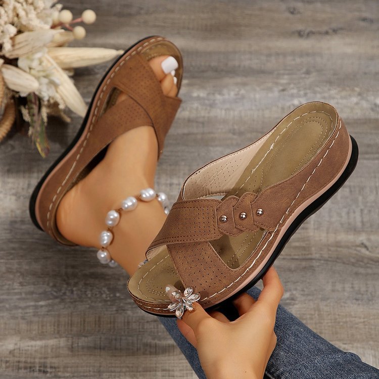 Damen bequeme Sandalen mit atmungsaktiven Schnallen und modischem Design EB