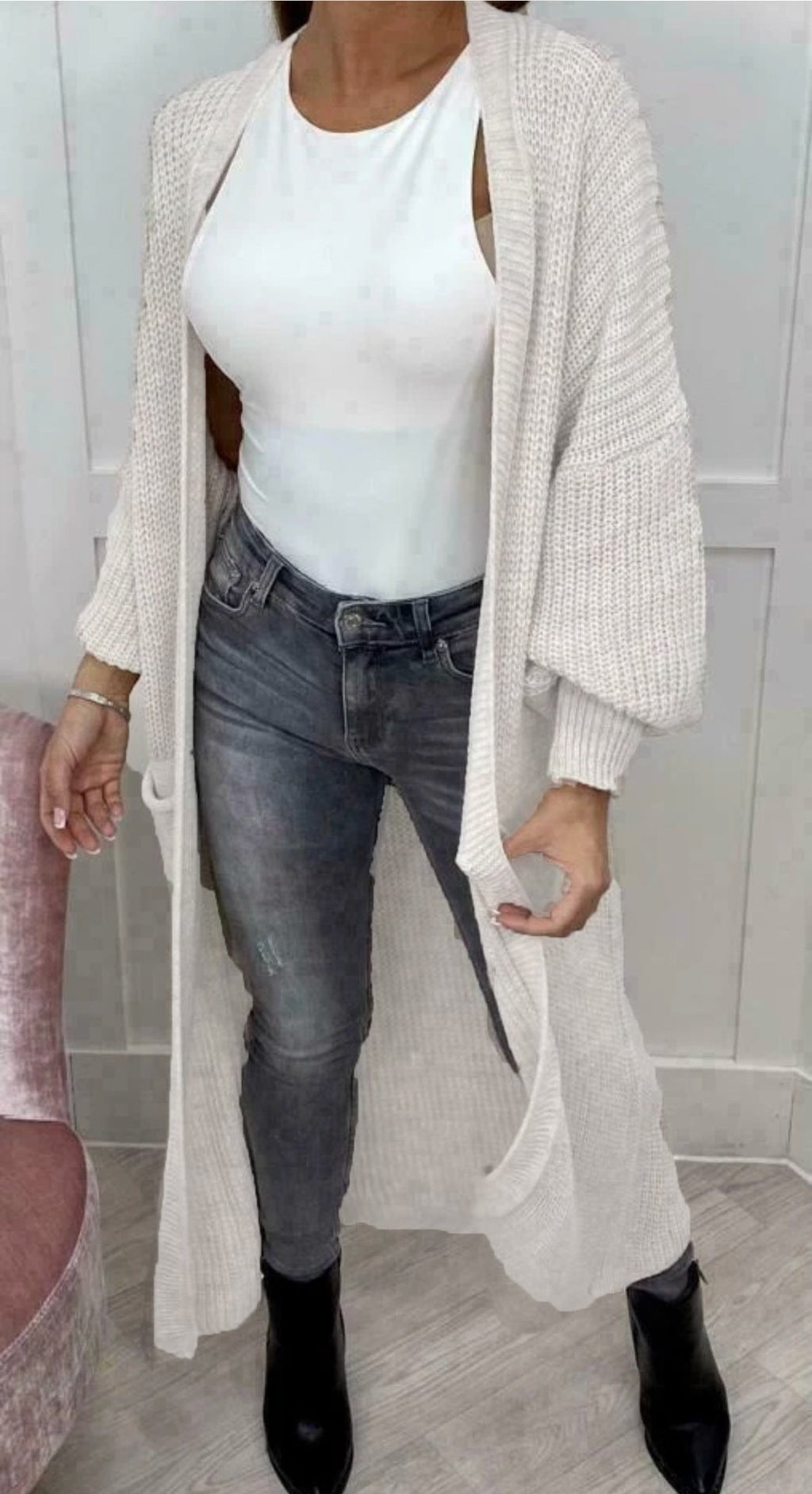 Damen Grobstrick-Cardigan im romantischen Design mit offenen Ärmeln EB