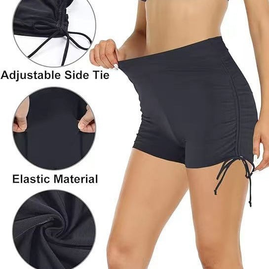 Figurschmeichelnde Badeshorts mit Raffung