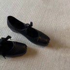 Damen Ballerinas mit trendy Lochmuster und weichem Innenfutter EB