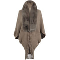 Damen luxuriöser Strickponcho mit elegantem Kunstfellkragen und Fransen EB