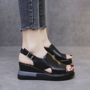 Damen bequeme Plateau-Sandalen mit elegantem Schnitt und ergonomischer Fußbettgestaltung EB
