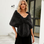 Damen Luxuriöser Kunstpelz-Cape mit flauschigem Kragen EB