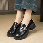 Damen Elegante Blockabsatz Mokassins mit modischem Schnallen-Detail EB