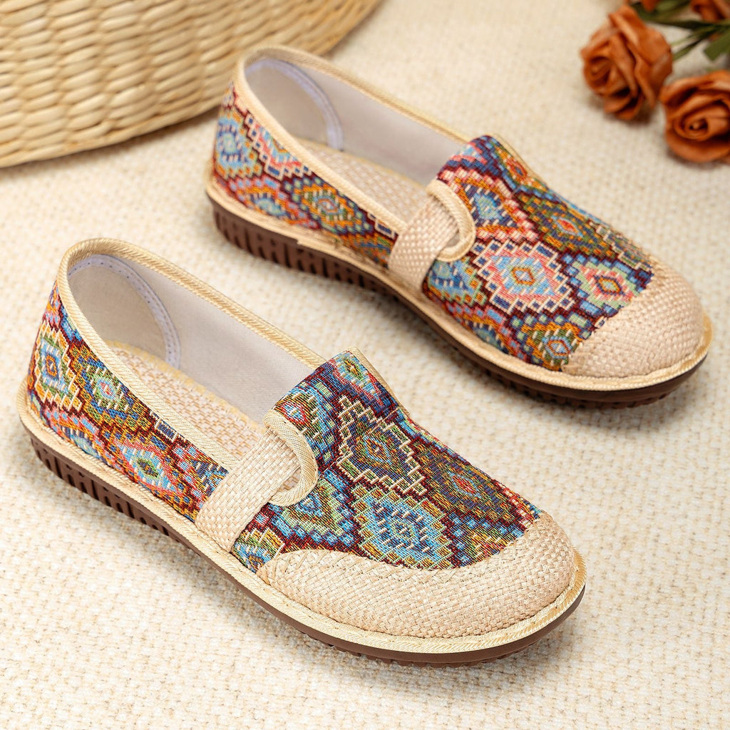 Damen Bequeme Slip-On Clogs mit buntem Jacquard-Muster EB