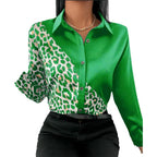 Damen Satinbluse mit asymmetrischem Leo-Design und glamouröser Knopfleiste EB
