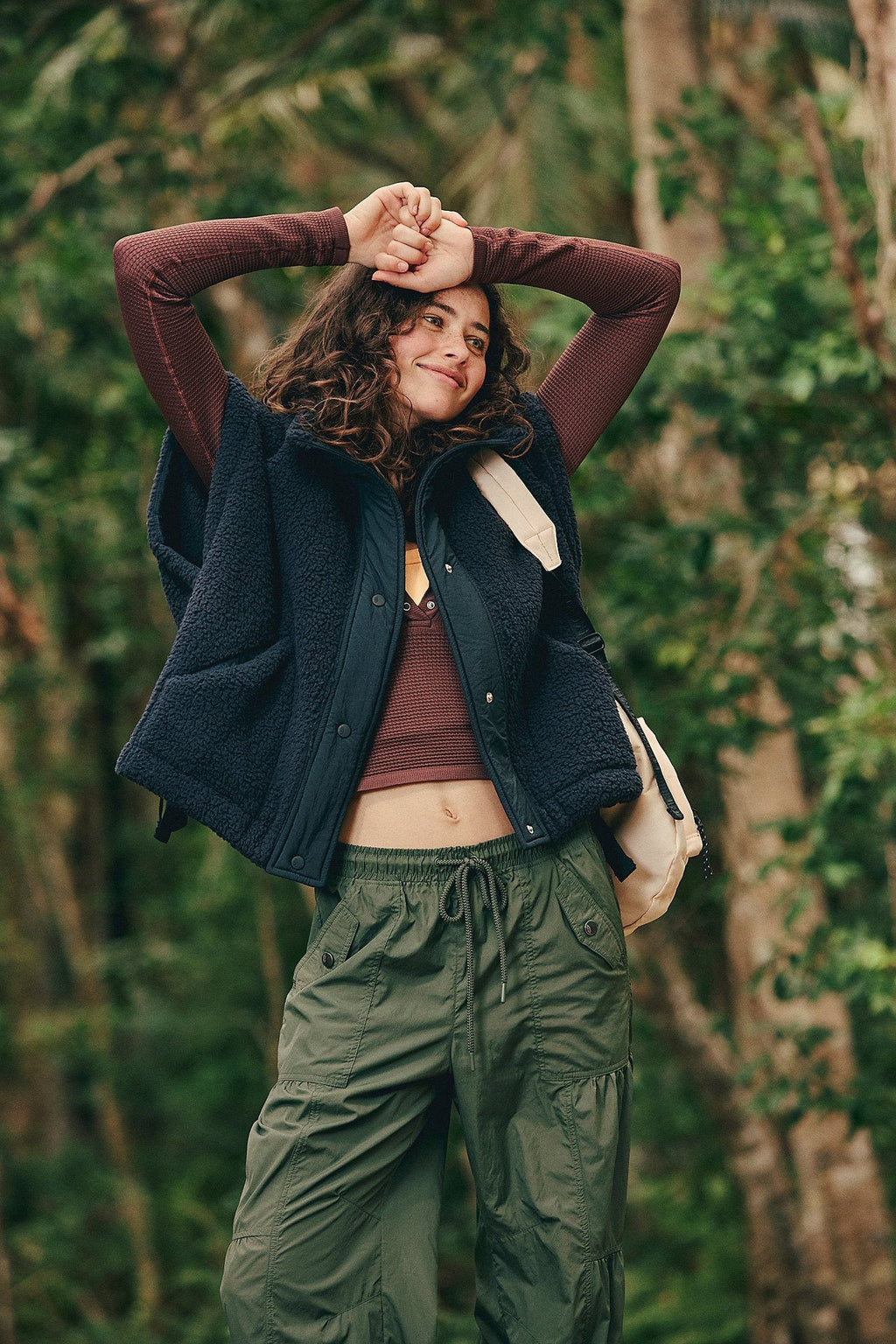 Damen Kapuzenjacke aus kuscheligen Fleece mit regulierbarem Saum EB