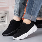 Damen Hochleistungs-Laufschuhe mit atmungsaktiver Mesh-Oberfläche und stoßdämpfender Sohle EB