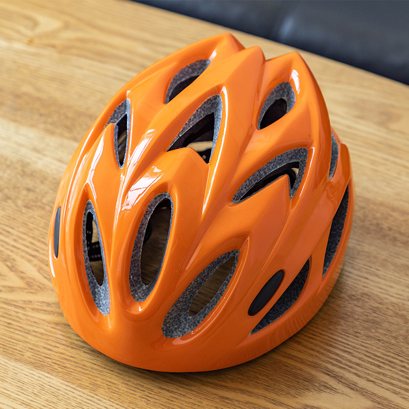 Aerodynamischer Fahrradhelm
