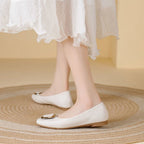 Damen Elegante Ballerinas mit funkelndem Schmuckdetail EB
