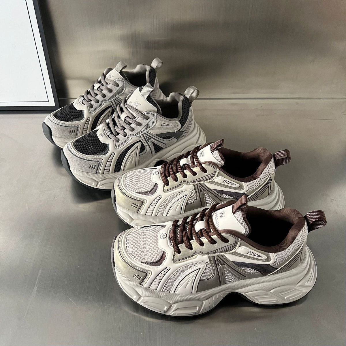 Damen Sportliche Laufschuhe mit atmungsaktiver Mesh-Oberfläche und stabiler Sohle EB