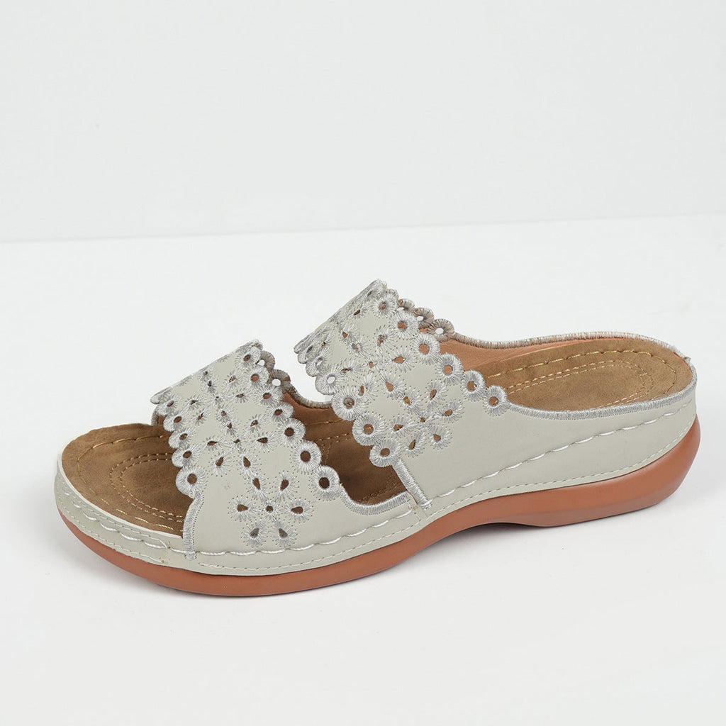 Damen bequeme Clogs mit dekorativen Blütenschneiden und ergonomischer Fußbett EB