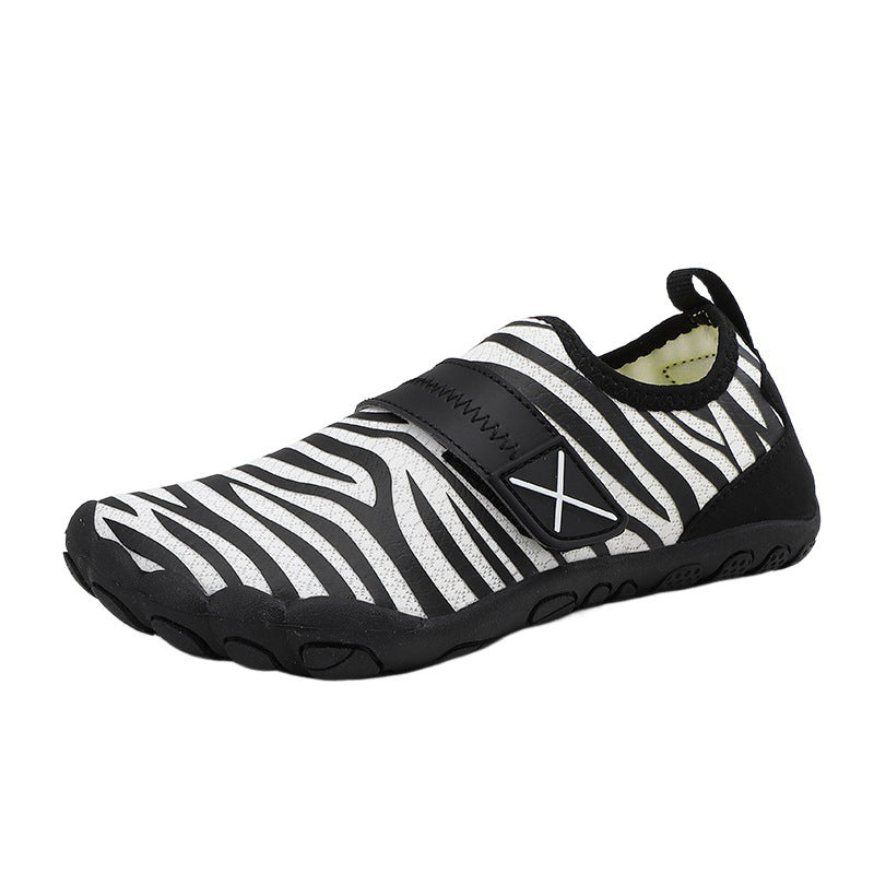 Damen Aquaschuhe mit rutschfester Sohle und flexiblem Design EB