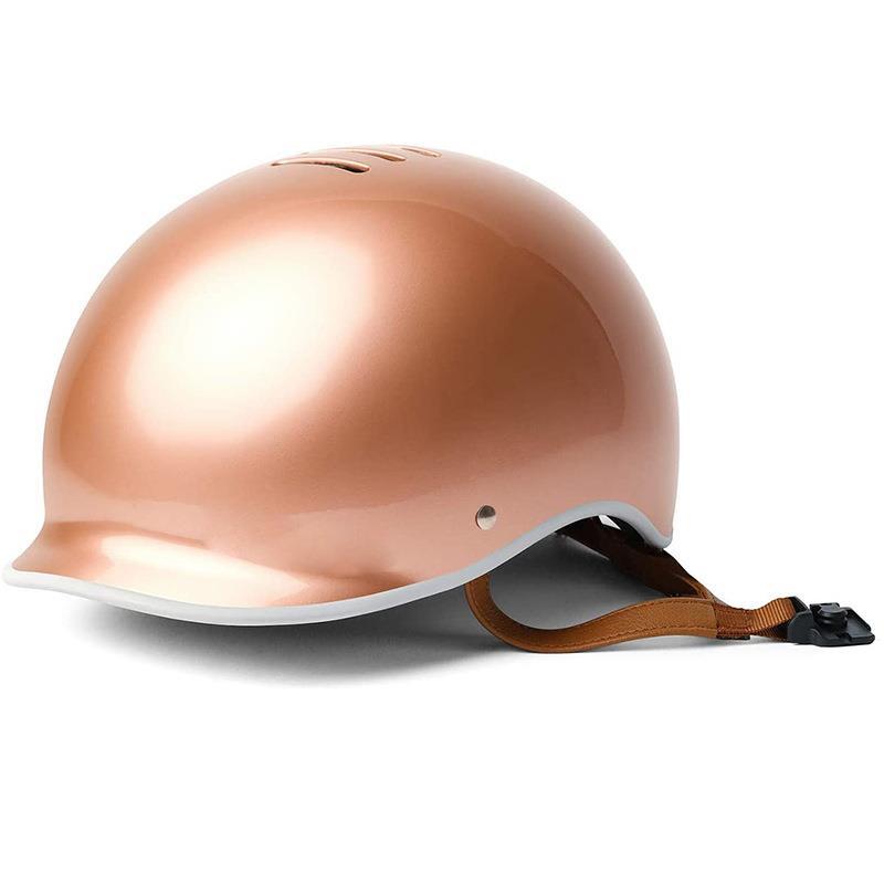 Stilvoller Skateboard-Helm