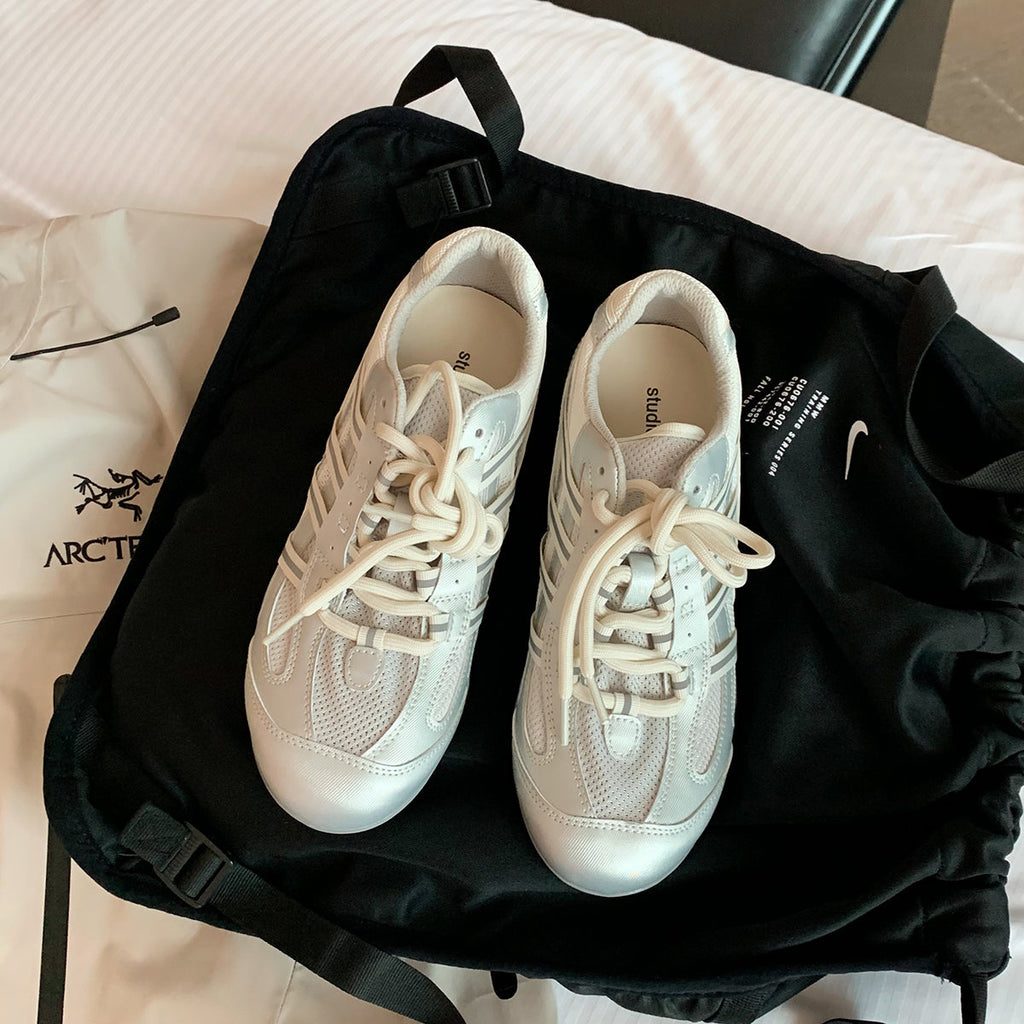 Damen Sportliche Laufschuhe mit atmungsaktiver Mesh-Oberfläche und rutschfester Sohle EB