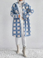 Women's teddy coat with large check pattern, shirt collar, and button closure Mune Fashion