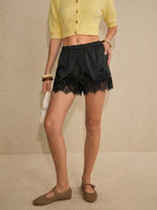 Damen-Satins-Shorts mit Spitzenbesatz und elastischem Bund
