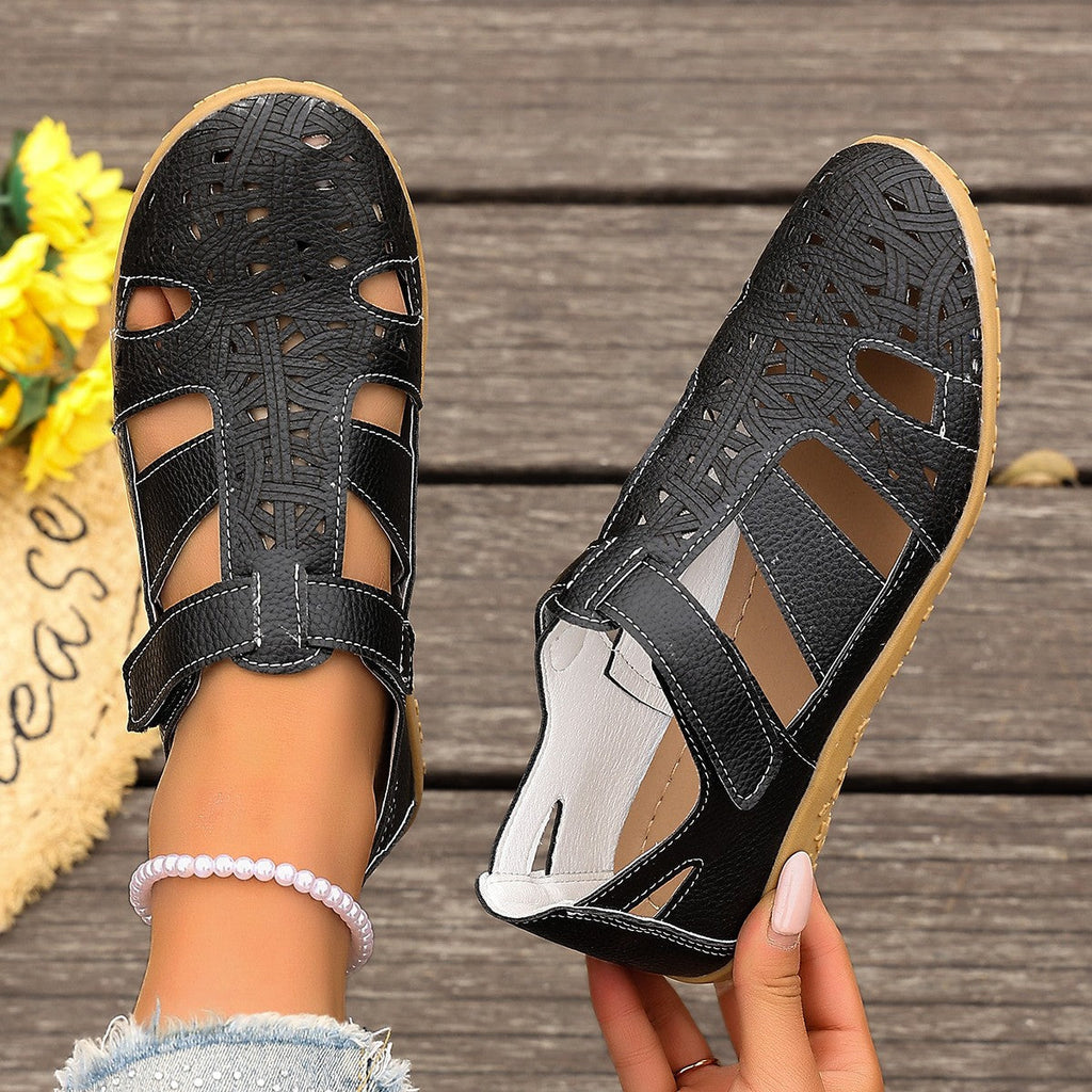 Damen Atmungsaktive Sommer-Sandalen mit raffinierten Schnittdetails EB