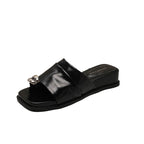 Damen Bequeme und elegante Sandalen mit dekorativem Design EB