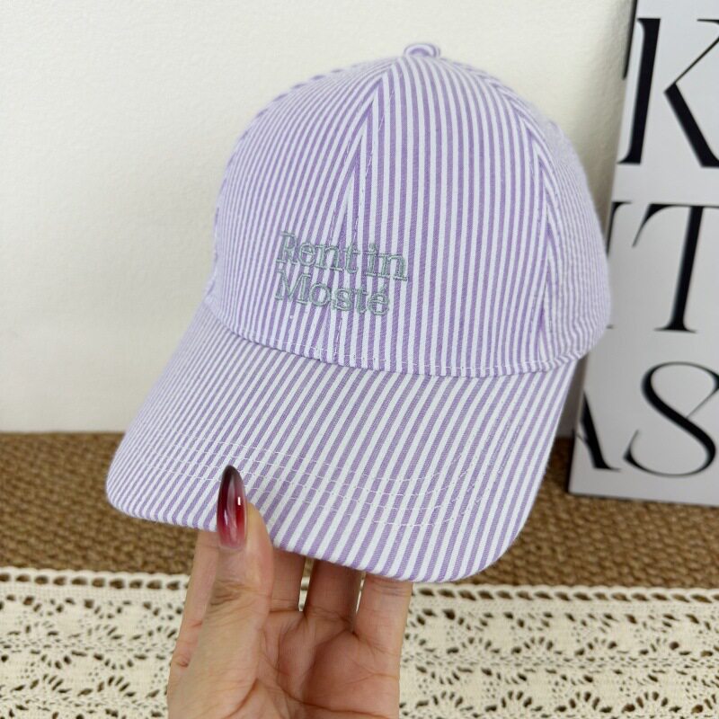 Gestreifte bestickte Damen-Baseballcap
