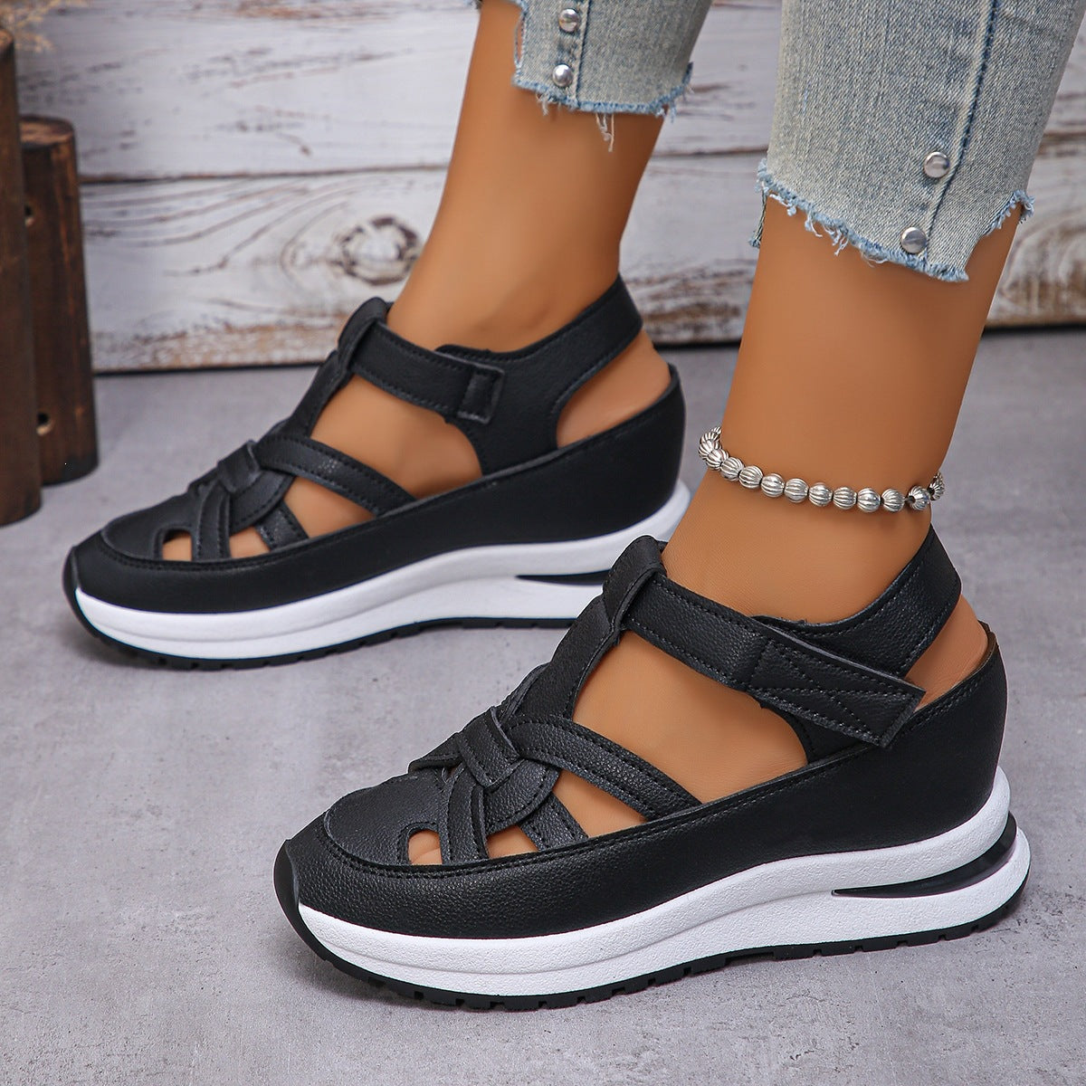 Damen Atmungsaktive Keilsandalen mit verstellbaren Riemen EB