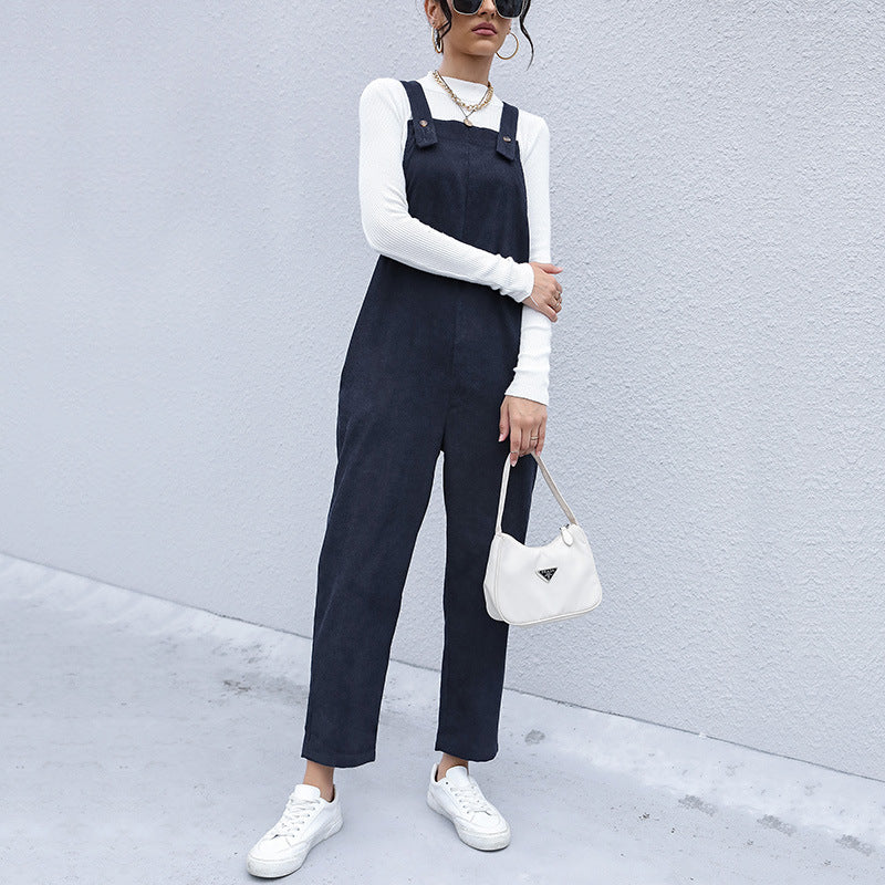 Lässiger Damen-Jumpsuit mit Stehkragen