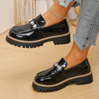 Damen Bequeme Mokassins mit modischem Schmuckdetail EB