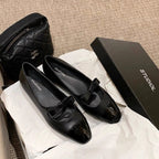 Damen Ballerina-Pumps mit dekorativem Schleifenakzent und hochglänzender Spitze EB