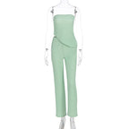 Damen eleganter Jumpsuit mit schulterfreiem Design und asymmetrischem Saum EB