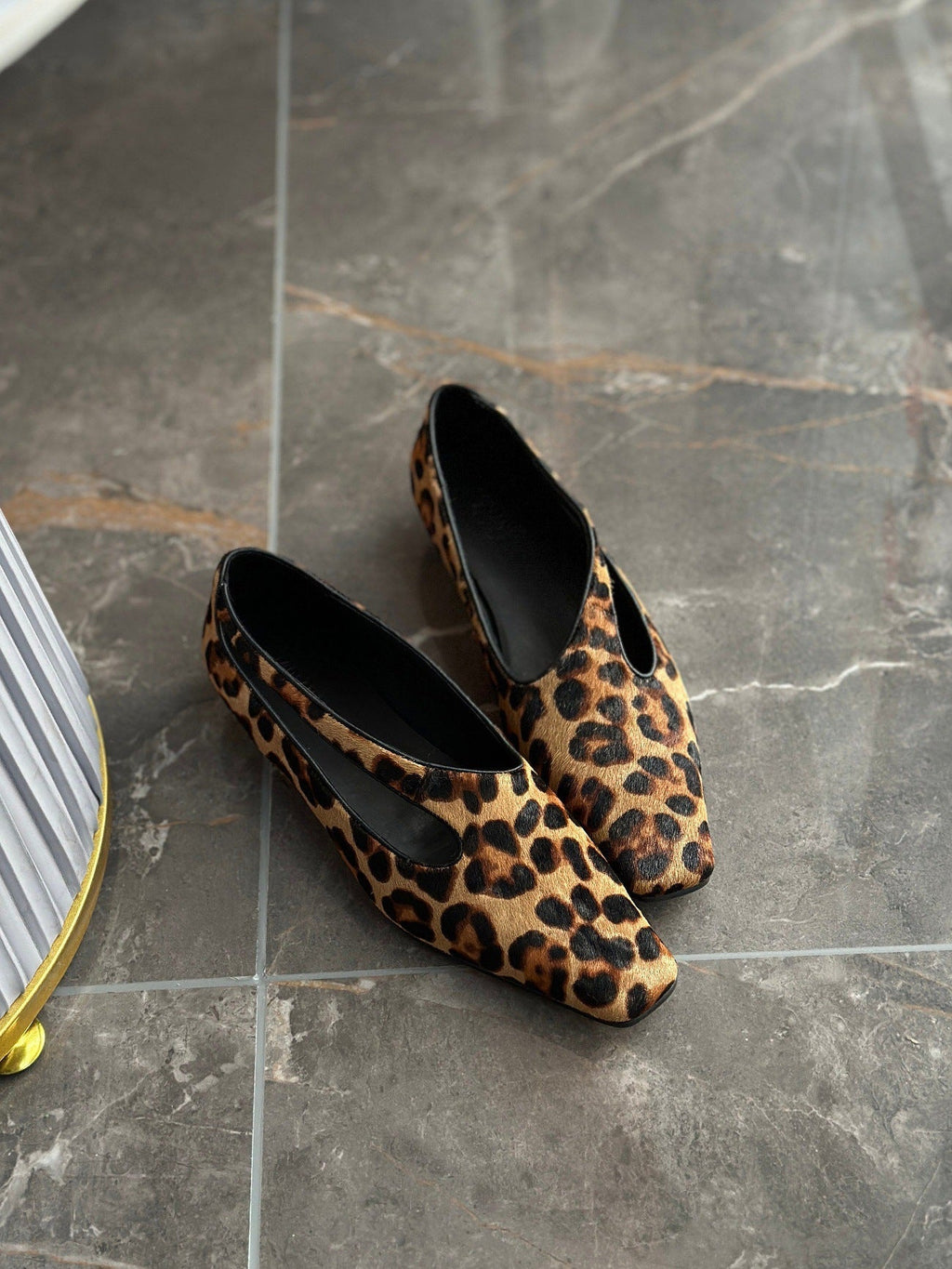 Damen Ballerinas mit elegantem Tiermuster und geschmeidiger Innenpolsterung EB