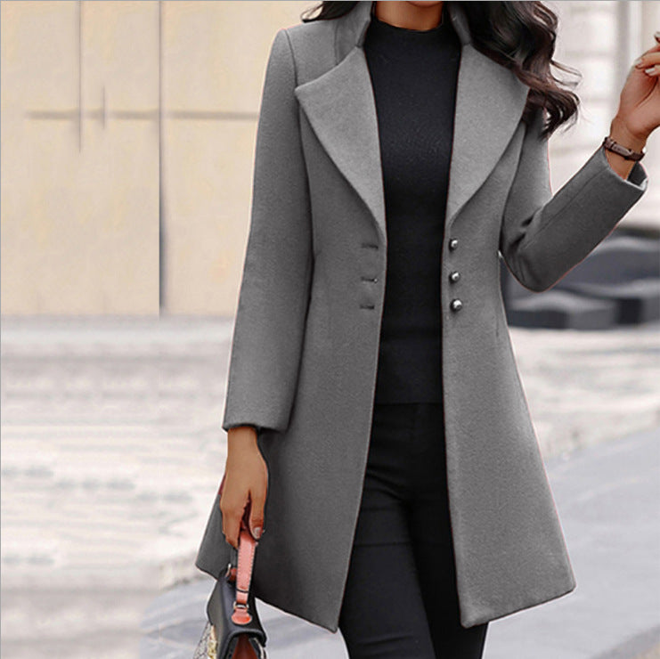 Damen schicker taillierter Wintermantel mit eleganten Knöpfen EB