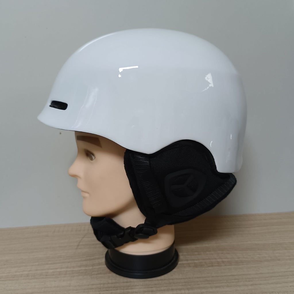 Schutz-Skihelm