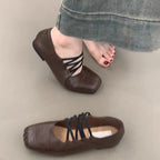 Damen Ballerina-Schuhe mit dekorativem Schnürdesign und hochwertiger Lederoberfläche EB
