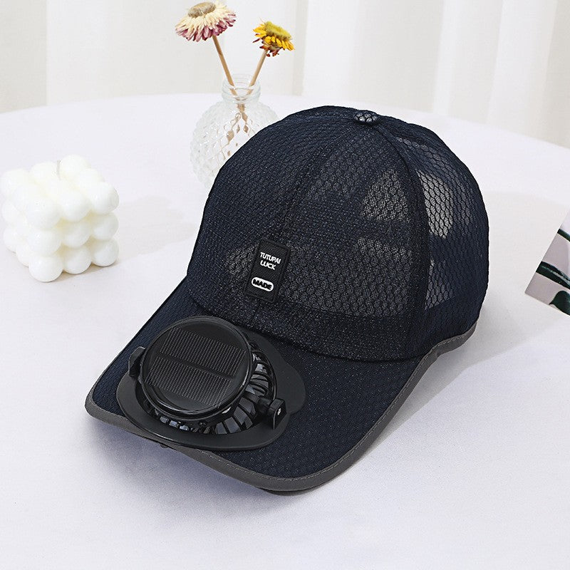 Solarbetriebene Ventilatorkappe mit integriertem Lüfter und atmungsaktivem Mesh