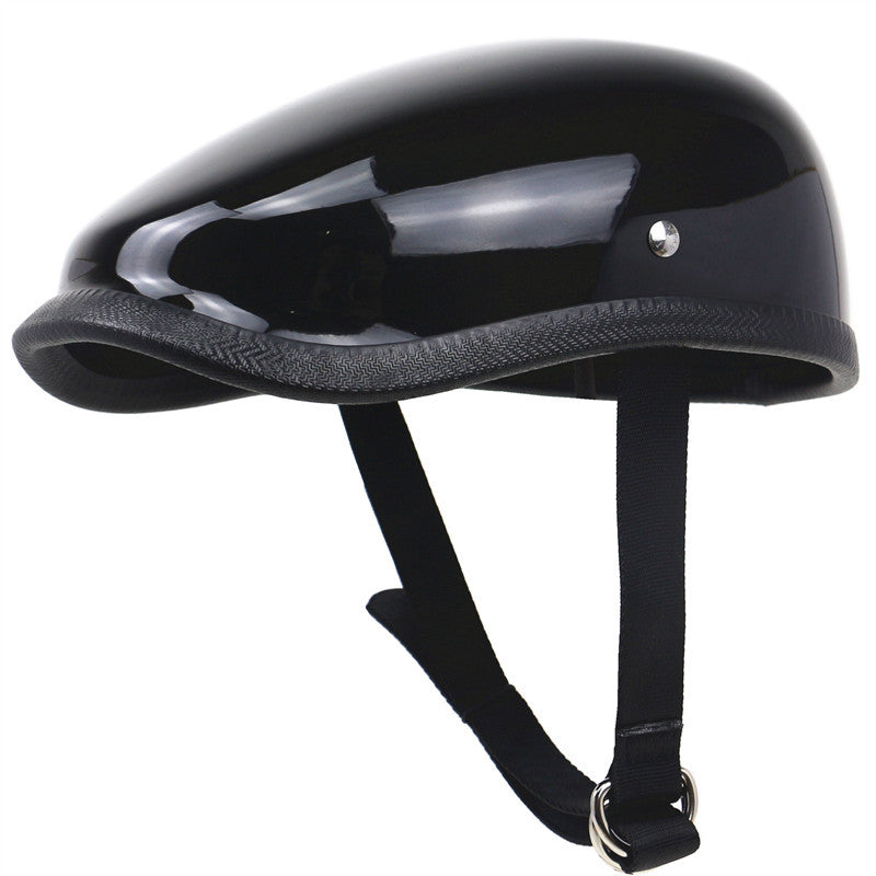 Stilvoller Low-Profile-Motorradhelm