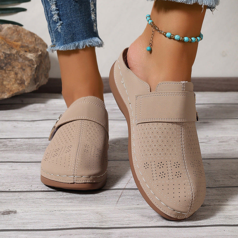 Damen bequeme Clogs mit atmungsaktiver Obermaterialstruktur und modischem Riemchen EB