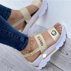 Damen Komfortable Plattform-Sandalen mit breiten Riemen und rutschfester Sohle EB