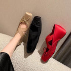 Damen Ballerinas mit modischem Kreuzriemendesign und perforierter Oberfläche EB